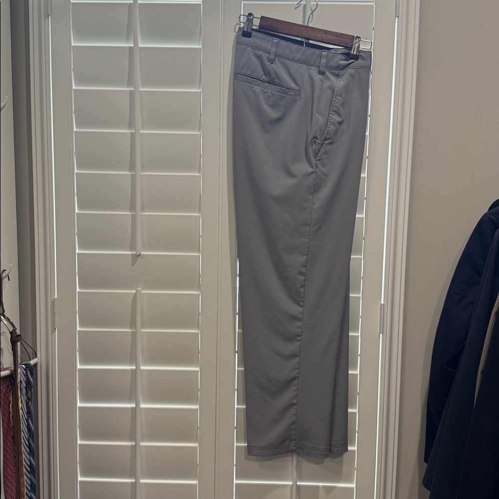 Izod Golf Gray Trousers
